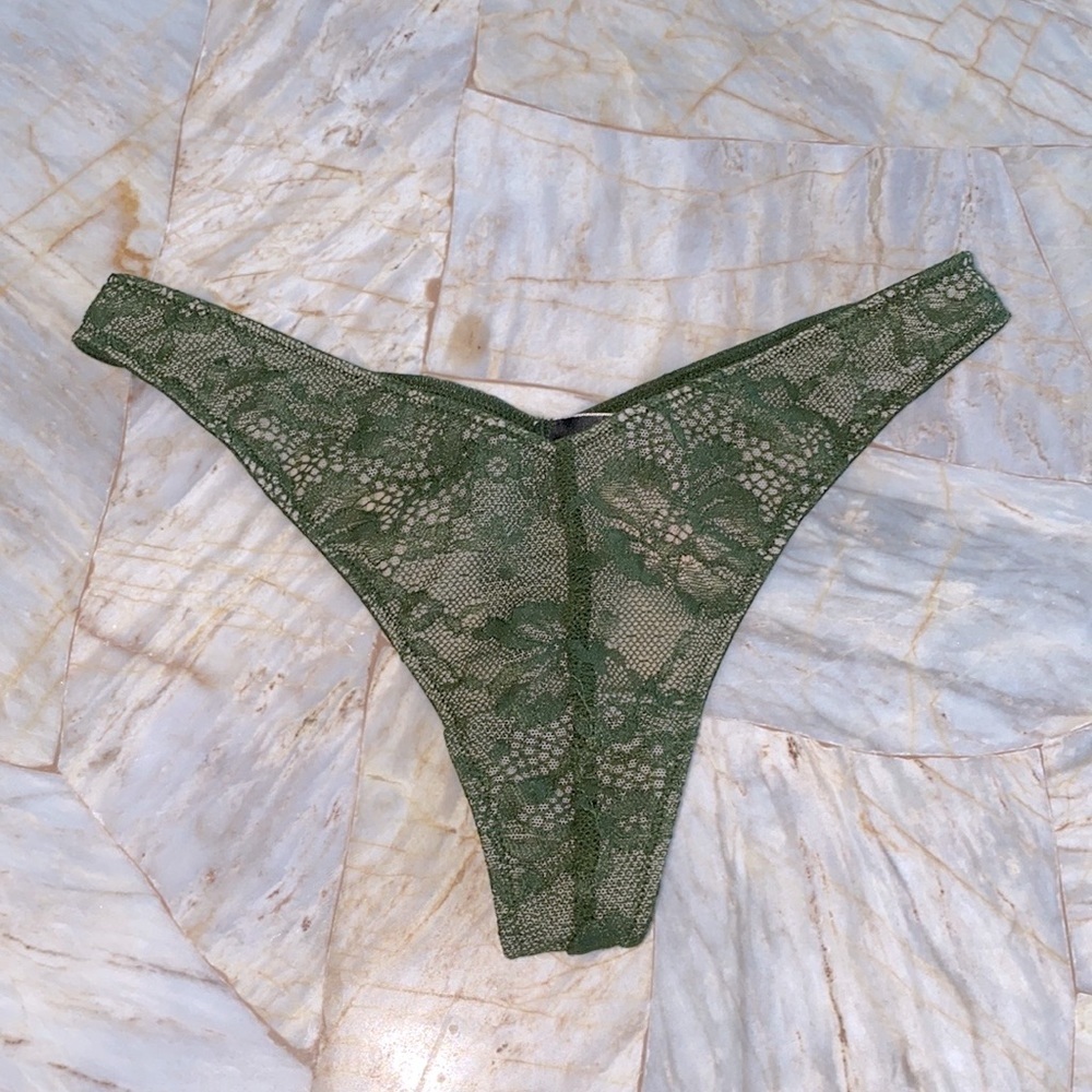 Victoria's Secret Green/Cream LACIE Lace Thong Panty XS